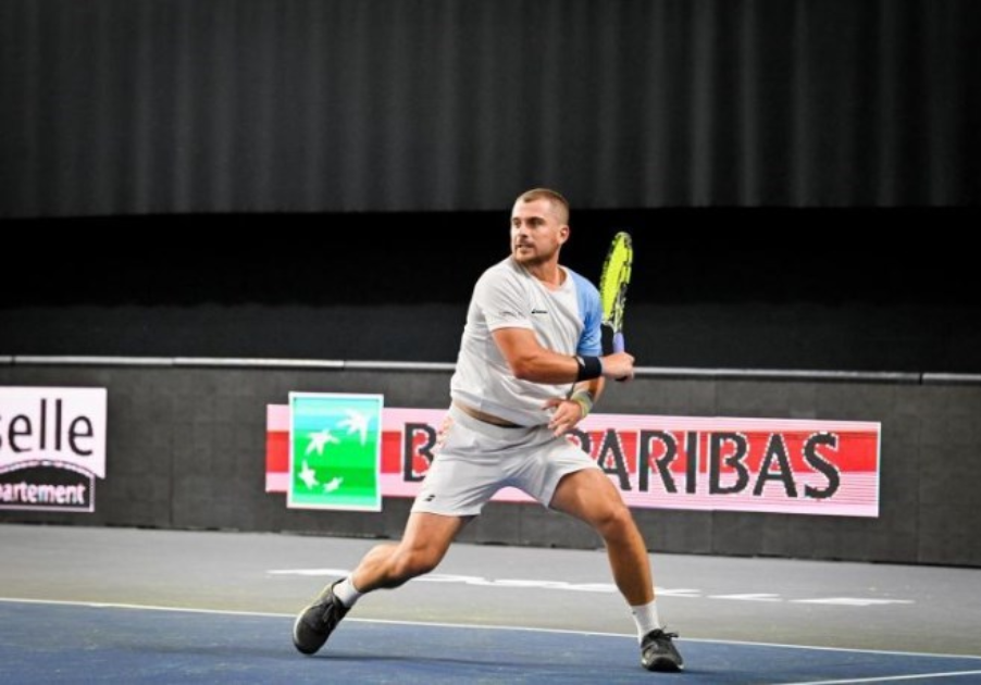 Clément Tabur poursuit son petit chemin