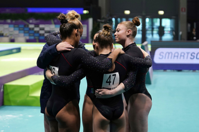Les bleues en bronze