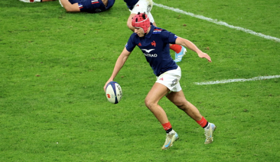 Louis Bielle-Biarey parmi les nominés pour le titre de meilleur joueur du tournoi
