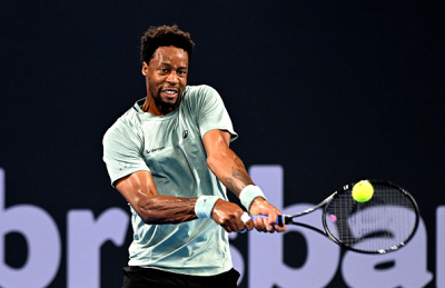 Novak Djokovic trop fort pour Gaël Monfils