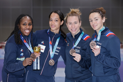 Le bronze pour les bleues en fleuret
