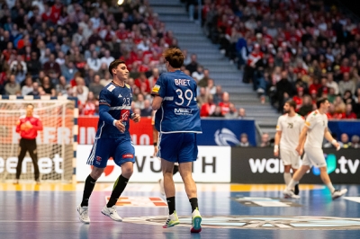La France écrase la Tchéquie (26-37) à Brno