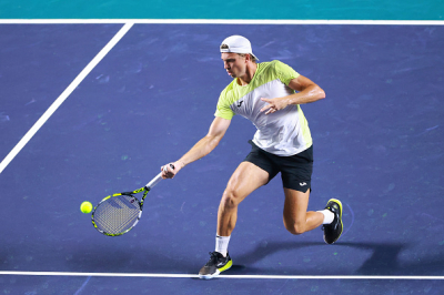 Alexandre Muller débordé par Francisco Cerundolo