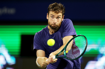 Matteo Berrettini domine Quentin Halys