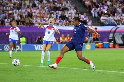 Les Françaises domptent les Lionesses et entament parfaitement leur Euro