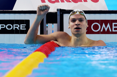 Léon Marchand champion du monde du 200m 4 nages
