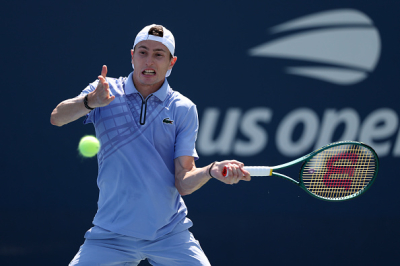 Ugo Humbert prend déja la porte, battu par Adam Walton
