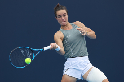 Loïs Boisson s'affirme et sort Ludmila Samsonova