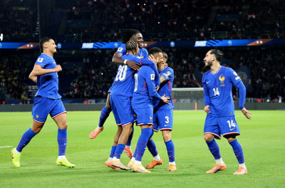 Les Bleus qualifiés après une soirée chargée d’émotion