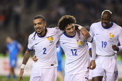 Les Bleus terminent l’année sur une victoire maîtrisée