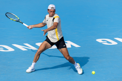 Alexandre Muller OK, Valentin Royer KO