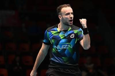 Simon Gauzy s'impose dans la douleur