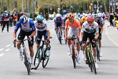 Vingegaard en patron, la France en pleine lumière