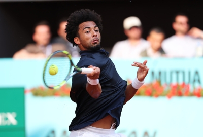 Arthur Fils domine Emilio Nava et file en huitièmes