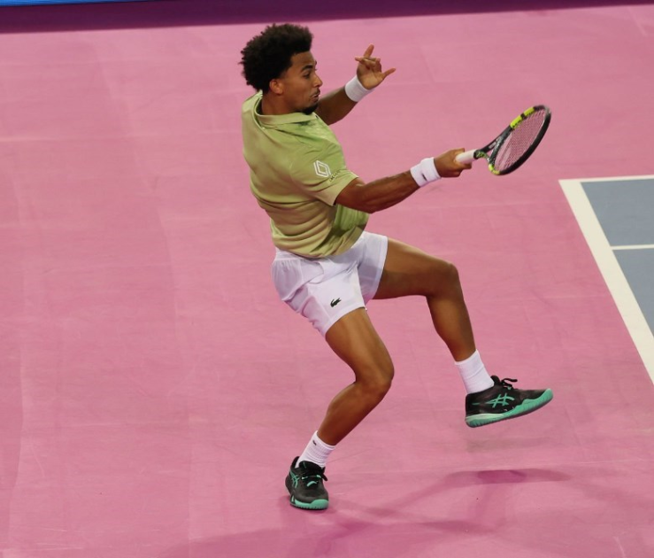 Arthur Fils rejoint les quarts de finale