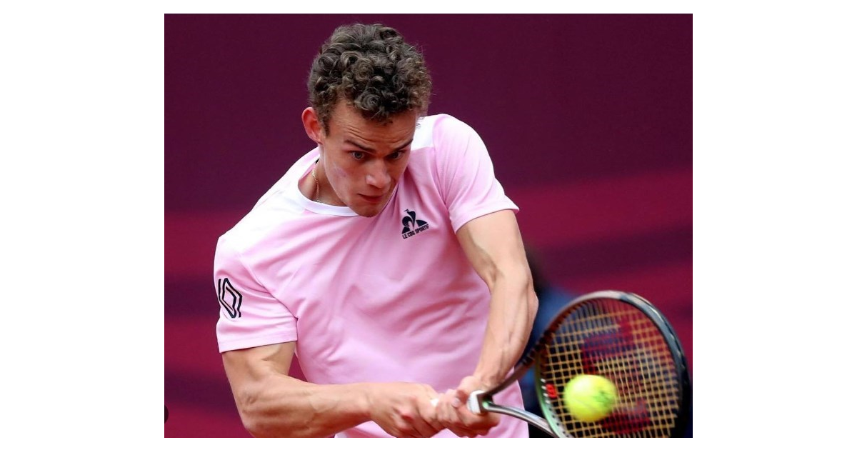 Luca Van Assche bat Stan Wawrinka et défiera Djokovic