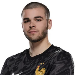 Lucas Chevalier, footballeur de l'équipe de France