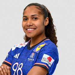 Suzanne Wajoka, handballeuse de l'équipe de France
