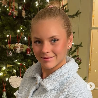 Ksenia Efremova, tenniswoman française de l'équipe de France